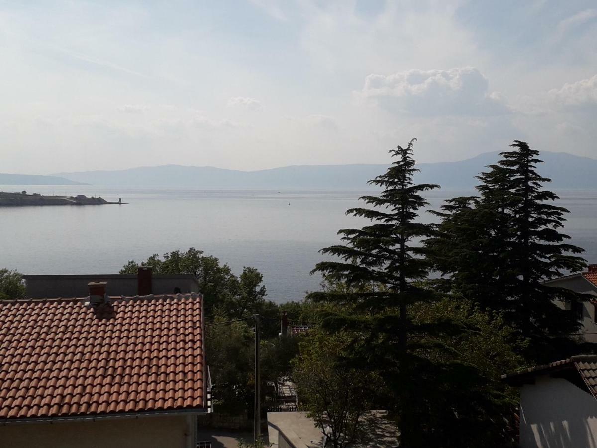 House Daniela Apartman Omišalj Kültér fotó